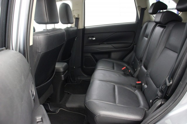 MITSUBISHI OUTLANDER 2.0 PHEV Instyle+ - , Autobedrijf Zieleman, Nieuwleusen