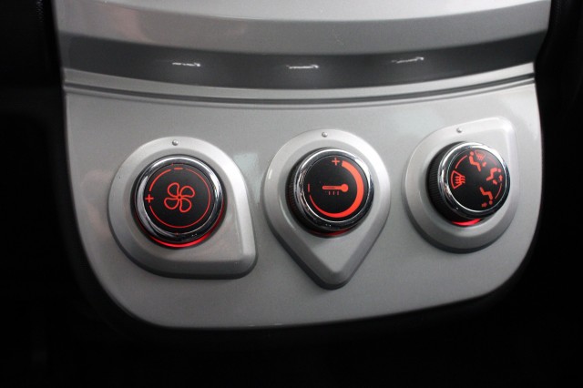 MICROCAR M.GO dCi Dynamic  - 2015 - 15.933 Km - , Autobedrijf Zieleman, Nieuwleusen