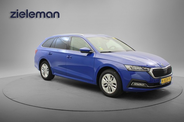 Skoda Octavia - Combi 1.0 TSI Ambition - Digitaal Cockpit, Carplay, Navi, Cruise
