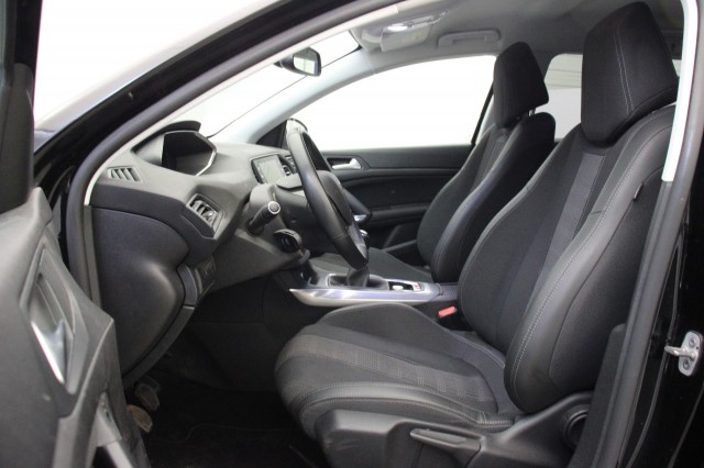 PEUGEOT 308 SW 1.2 PureTech Allure - , Autobedrijf Zieleman, Nieuwleusen