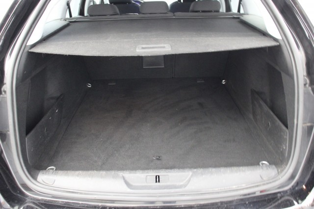 PEUGEOT 308 SW 1.2 PureTech Allure - , Autobedrijf Zieleman, Nieuwleusen