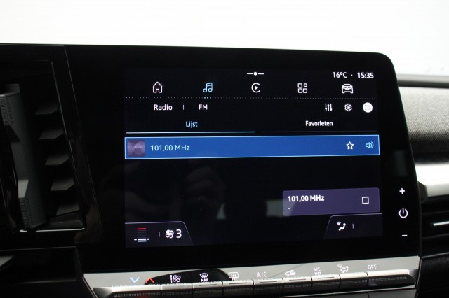 RENAULT MEGANE E-TECH EV40 Boost Charge Equilibre, Autobedrijf Zieleman, Nieuwleusen