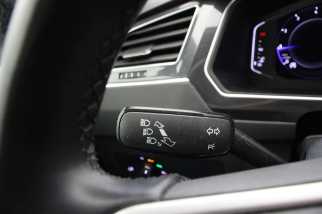 VOLKSWAGEN TIGUAN 1.5 TSI Life Business - , Autobedrijf Zieleman, Nieuwleusen