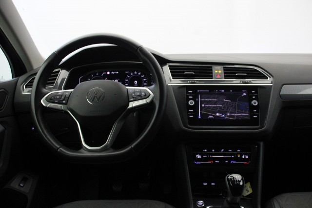 VOLKSWAGEN TIGUAN 1.5 TSI Life Business - , Autobedrijf Zieleman, Nieuwleusen