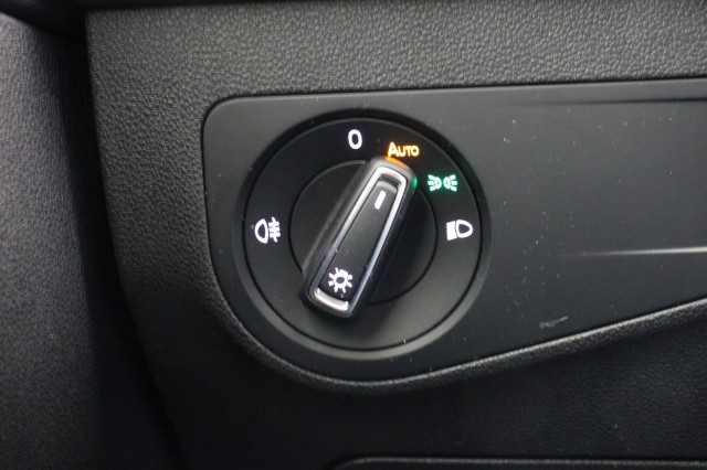 VOLKSWAGEN TIGUAN 1.5 TSI Life Business - , Autobedrijf Zieleman, Nieuwleusen