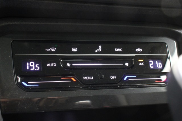 VOLKSWAGEN TIGUAN 1.5 TSI Life Business - , Autobedrijf Zieleman, Nieuwleusen