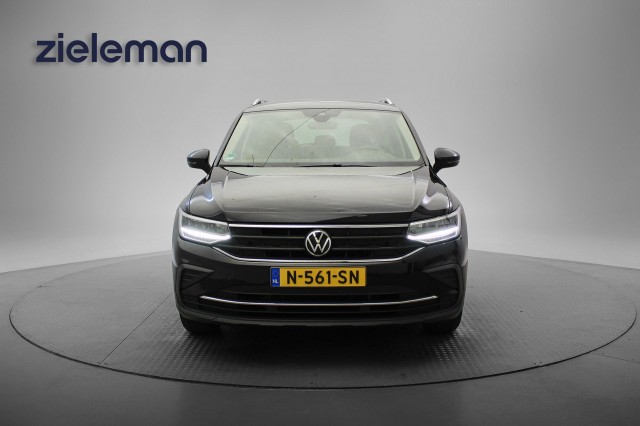 VOLKSWAGEN TIGUAN 1.5 TSI Life Business - , Autobedrijf Zieleman, Nieuwleusen