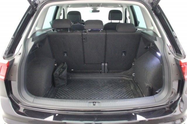 VOLKSWAGEN TIGUAN 1.5 TSI Life Business - , Autobedrijf Zieleman, Nieuwleusen