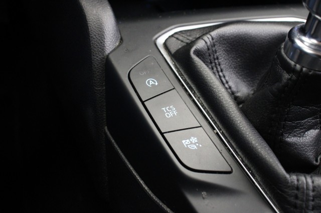 FORD FOCUS Wagon 1.0 EcoBoost Trend Edition Business - Carplay, Navi, Cruise, Trekhaak, Autobedrijf Zieleman, Nieuwleusen