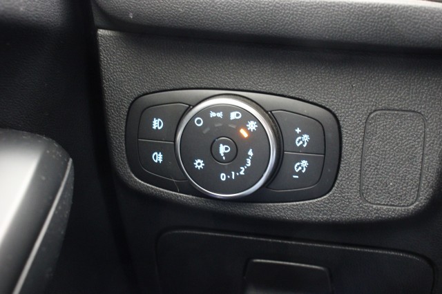 FORD FOCUS Wagon 1.0 EcoBoost Trend Edition Business - Carplay, Navi, Cruise, Trekhaak, Autobedrijf Zieleman, Nieuwleusen
