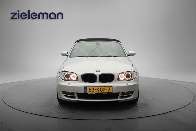 BMW 1-SERIE Cabrio 118i High Executive , Autobedrijf Zieleman, Nieuwleusen
