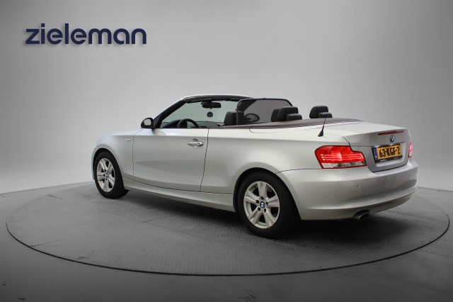 BMW 1-SERIE Cabrio 118i High Executive , Autobedrijf Zieleman, Nieuwleusen