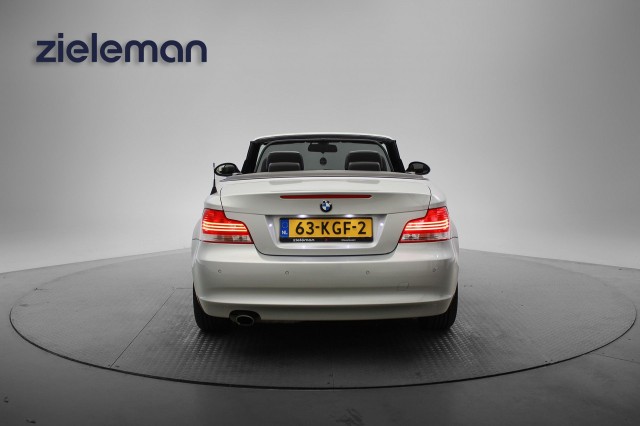 BMW 1-SERIE Cabrio 118i High Executive , Autobedrijf Zieleman, Nieuwleusen