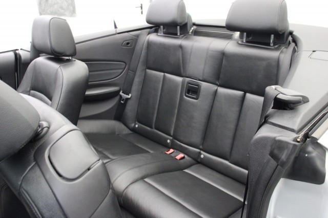 BMW 1-SERIE Cabrio 118i High Executive , Autobedrijf Zieleman, Nieuwleusen