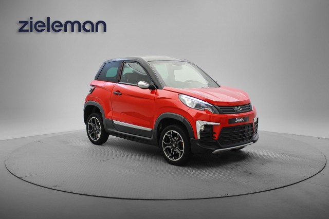 Ligier Js60 - dCi Chic Sun - 2022 - 7.388 Km-  Leer, Camera, Stuurbekrachtiging