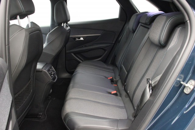 PEUGEOT 3008 1.2 PureTech Allure - , Autobedrijf Zieleman, Nieuwleusen