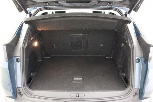 PEUGEOT 3008 1.2 PureTech Allure - , Autobedrijf Zieleman, Nieuwleusen