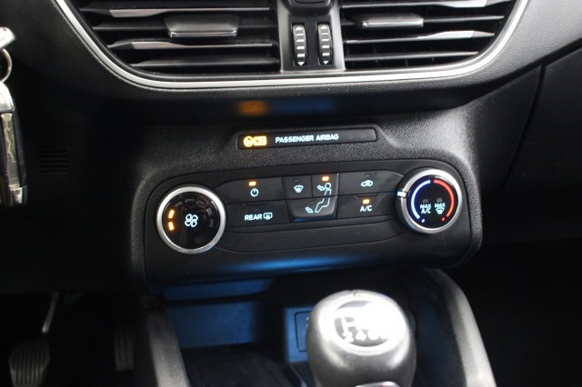 FORD FOCUS Wagon 1.0 EcoBoost Hybrid Trend Edition Business - , Autobedrijf Zieleman, Nieuwleusen