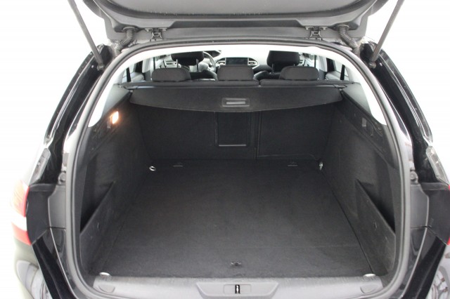 PEUGEOT 308 SW 1.2 PureTech Allure - , Autobedrijf Zieleman, Nieuwleusen