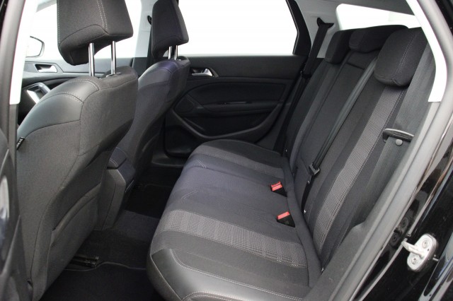 PEUGEOT 308 SW 1.2 PureTech Allure - , Autobedrijf Zieleman, Nieuwleusen