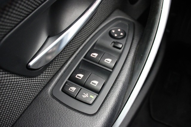 BMW 3-SERIE GRAN TURISMO GT 320i Executive Automaat - , Autobedrijf Zieleman, Nieuwleusen