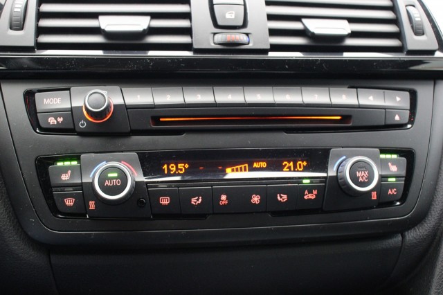 BMW 3-SERIE GRAN TURISMO GT 320i Executive Automaat - , Autobedrijf Zieleman, Nieuwleusen