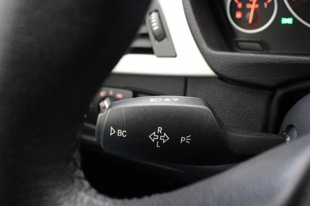 BMW 3-SERIE 318i High Executive Automaat - , Autobedrijf Zieleman, Nieuwleusen