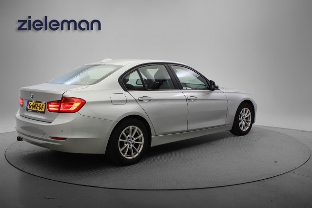 BMW 3-SERIE 318i High Executive Automaat - , Autobedrijf Zieleman, Nieuwleusen