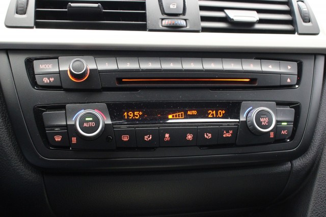 BMW 3-SERIE 318i High Executive Automaat - , Autobedrijf Zieleman, Nieuwleusen