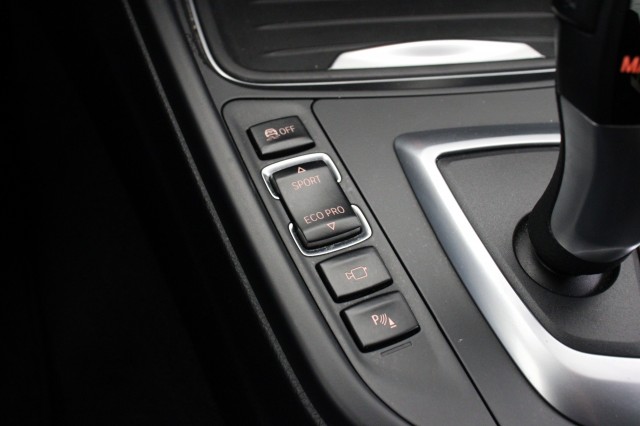 BMW 3-SERIE 318i High Executive Automaat - , Autobedrijf Zieleman, Nieuwleusen