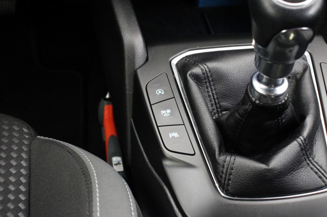 FORD FOCUS Wagon 1.5 EcoBlue Connected - Carplay, Clima, Cruise, Trekhaak, Autobedrijf Zieleman, Nieuwleusen