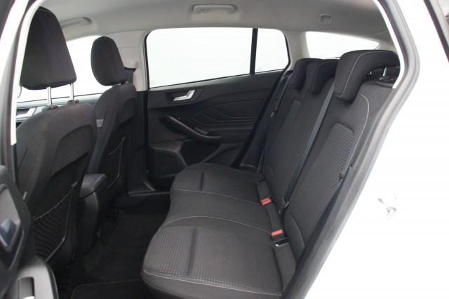 FORD FOCUS Wagon 1.5 EcoBlue Connected - Carplay, Clima, Cruise, Trekhaak, Autobedrijf Zieleman, Nieuwleusen