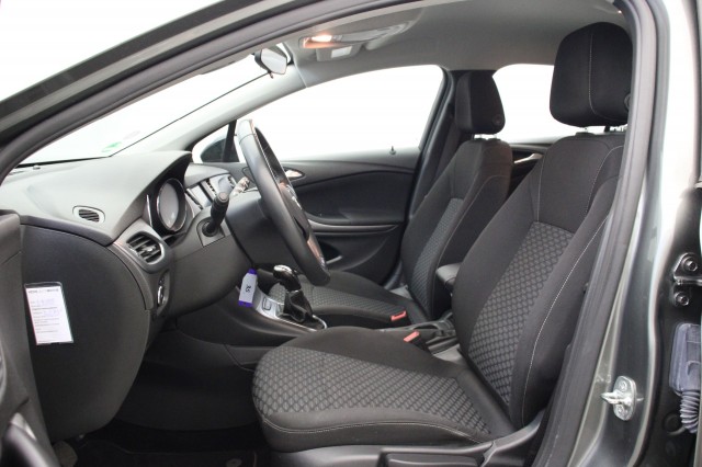 OPEL ASTRA 1.2 Edition - , Autobedrijf Zieleman, Nieuwleusen