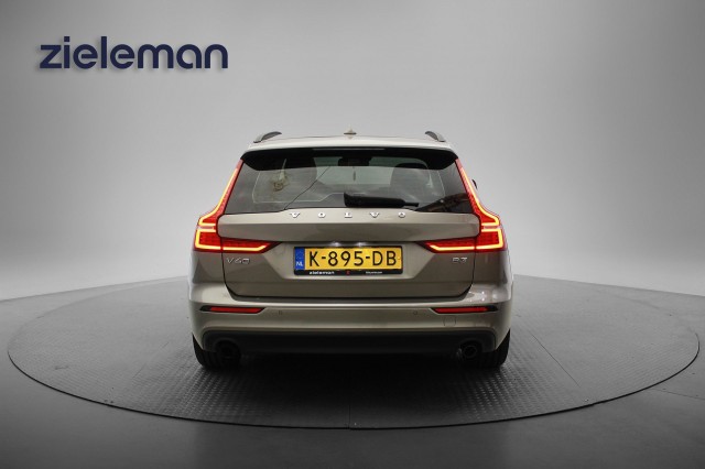 VOLVO V60 2.0 B3 Momentum Advantage - , Autobedrijf Zieleman, Nieuwleusen