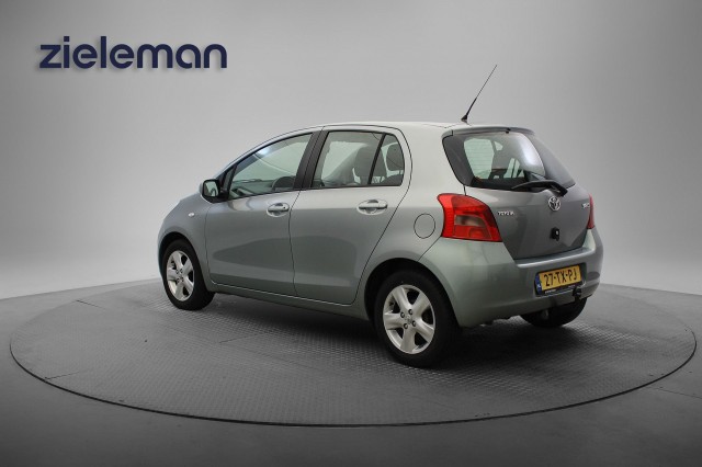 TOYOTA YARIS 1.3 VVTi Luna 5 Deurs  - , Autobedrijf Zieleman, Nieuwleusen