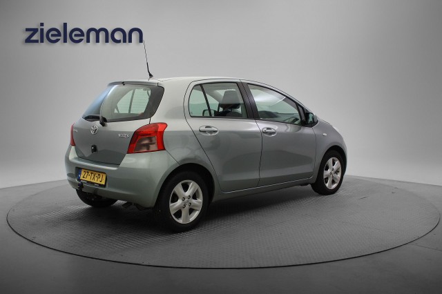 TOYOTA YARIS 1.3 VVTi Luna 5 Deurs  - , Autobedrijf Zieleman, Nieuwleusen