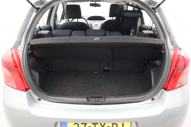 TOYOTA YARIS 1.3 VVTi Luna 5 Deurs  - , Autobedrijf Zieleman, Nieuwleusen