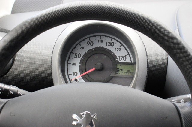 PEUGEOT 107 1.0-12V XR 5 deurs  - , Autobedrijf Zieleman, Nieuwleusen