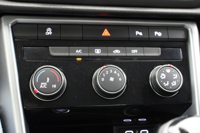VOLKSWAGEN T-ROC 1.5 TSI Life - , Autobedrijf Zieleman, Nieuwleusen