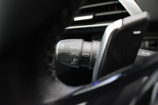 PEUGEOT 3008 1.2 PureTech Allure Pack Business Automaat - , Autobedrijf Zieleman, Nieuwleusen