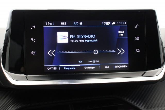 PEUGEOT 2008 1.2 PureTech Allure Pack Automaat - , Autobedrijf Zieleman, Nieuwleusen
