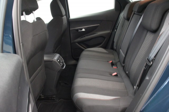PEUGEOT 3008 1.2 PureTech Active Pack Business Automaat - , Autobedrijf Zieleman, Nieuwleusen