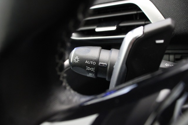 PEUGEOT 5008 1.2 PureTech Allure Pack Business Automaat - , Autobedrijf Zieleman, Nieuwleusen