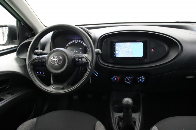 TOYOTA AYGO X 1.0 VVT-i MT - Carplay, Cruise, Airco, Autobedrijf Zieleman, Nieuwleusen