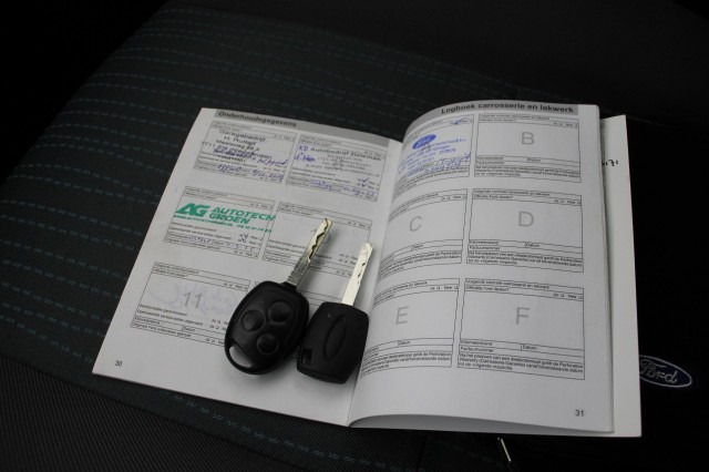 FORD FOCUS 1.6-16V Champion - , Autobedrijf Zieleman, Nieuwleusen