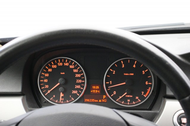 BMW 3-SERIE Touring 318i Business Line Automaat - , Autobedrijf Zieleman, Nieuwleusen