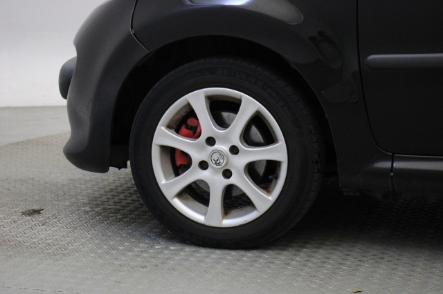 PEUGEOT 107 1.0-12V XR - Airco, Tourenteller, Lichtmetalen Velgeng, Autobedrijf Zieleman, Nieuwleusen