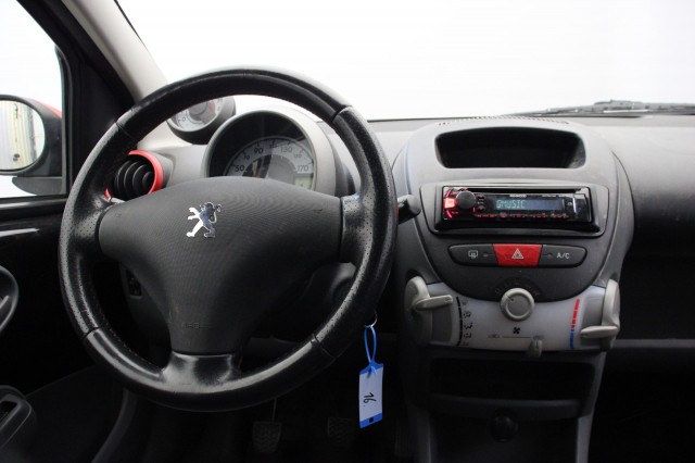 PEUGEOT 107 1.0-12V XR - Airco, Tourenteller, Lichtmetalen Velgeng, Autobedrijf Zieleman, Nieuwleusen