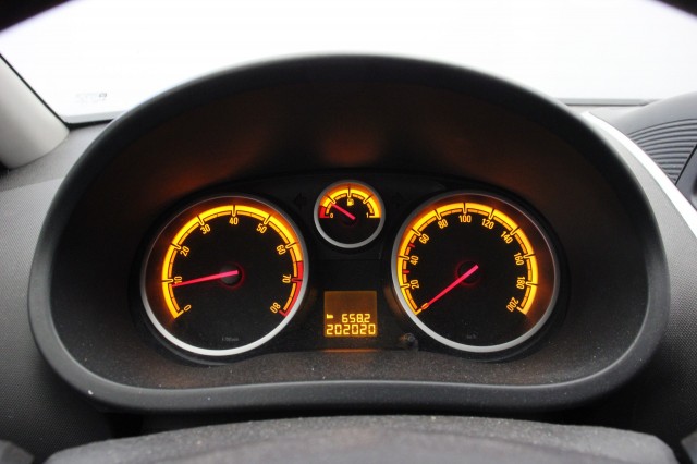 OPEL CORSA 1.2-16V Essentia - , Autobedrijf Zieleman, Nieuwleusen