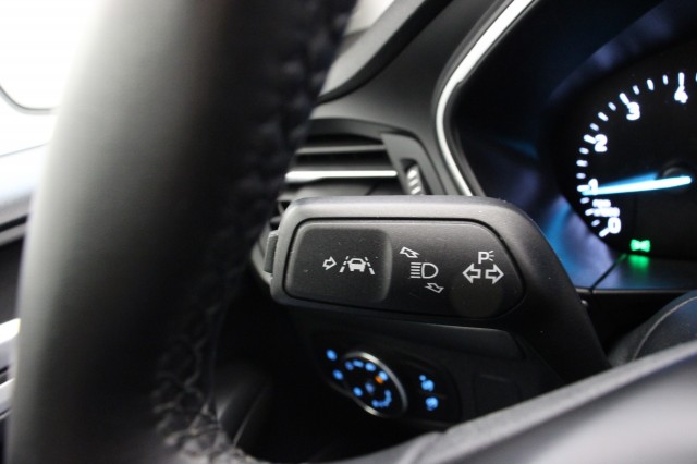 FORD FOCUS Wagon 1.0 EcoBoost Hybrid Trend Edition Business - , Autobedrijf Zieleman, Nieuwleusen
